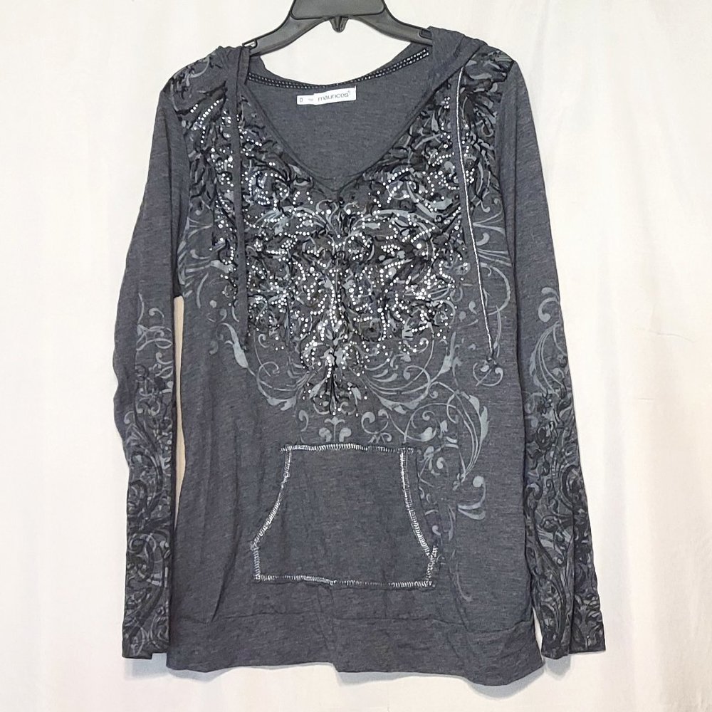 Maurices Size 0 Charcoal Gray Pullover hoodie with kangaroo pouch